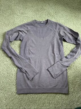 LULULEMON Purple Long Sleeve Top 4/XS